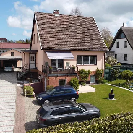 Ferienhaus Am Wedenberg - Kurze Distanz Zum Ostseestrand Von Kuehlungsborn Und Rerik